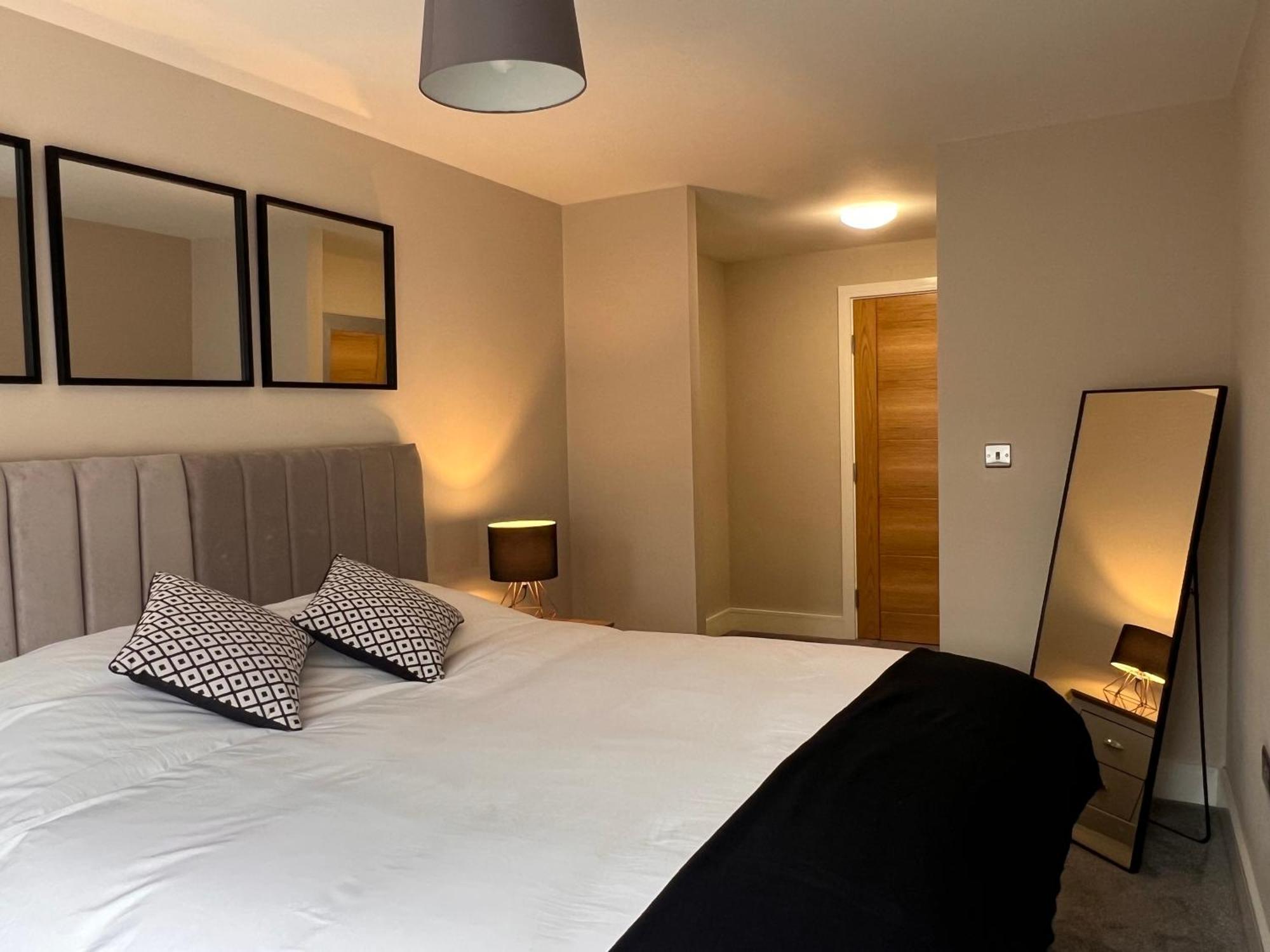 Modern Apartment - Bhx Nec - Free Secure Gated Parking Solihull Ngoại thất bức ảnh